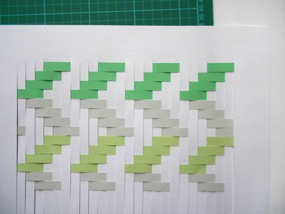 Плетение из бумажных полосок