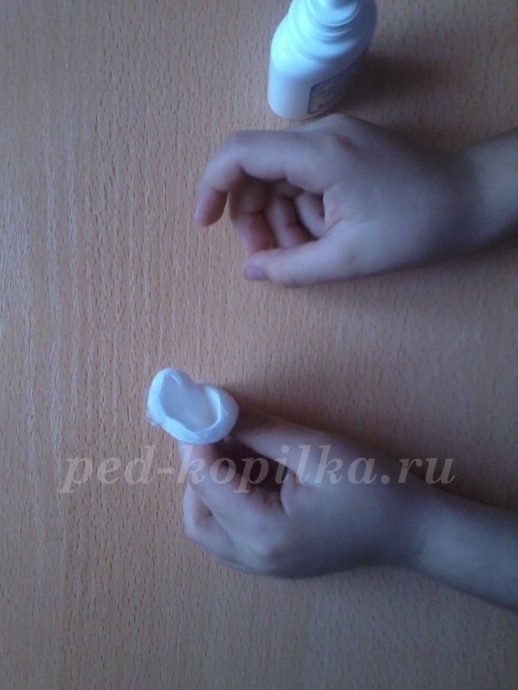 Поделки из ватных дисков: ромашки Поделки из ватных дисков: ромашки