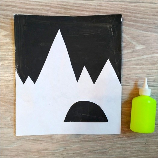 Зимняя аппликация "Зверь в норке" Зимняя аппликация "Зверь в норке"