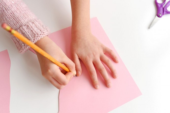 Объемные лилии из цветной бумаги