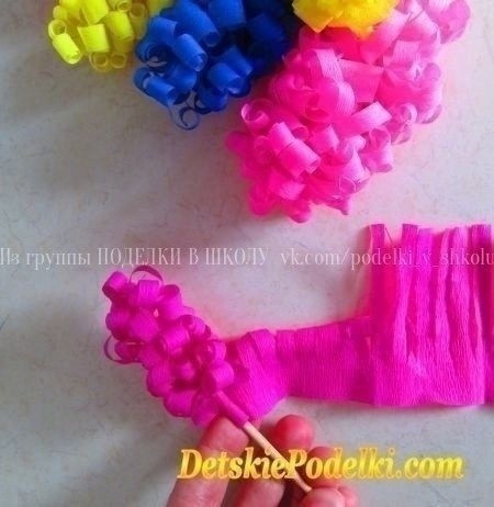 Гиацинты из яркой цветной бумаги