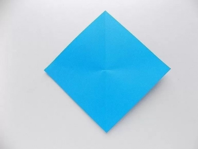 Кораблик с флагом Кораблик с флагом