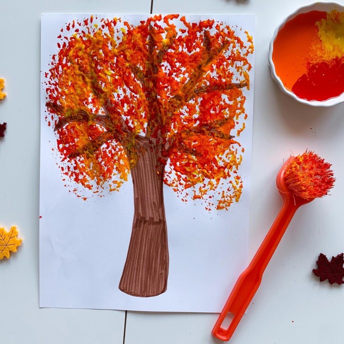 Крона осеннего дерева