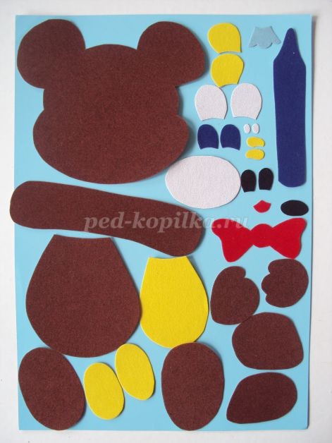 Аппликация из бархатной цветной бумаги: медвежонок