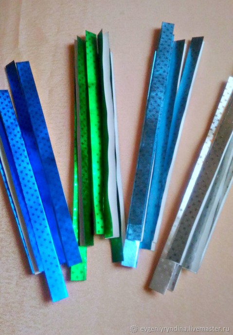 Создаем новогоднюю открытку детскими руками