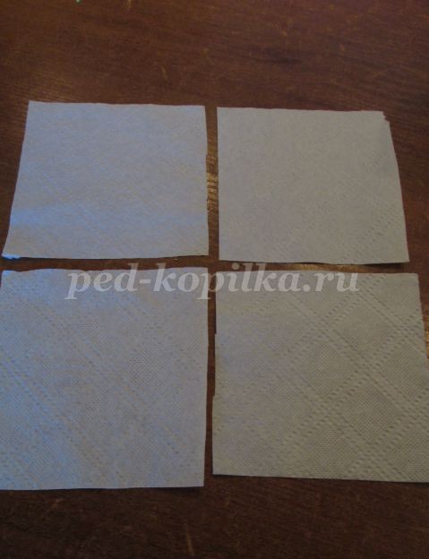 Ёлка из салфеток детскими руками: новогодний мастер-класс, часть 3