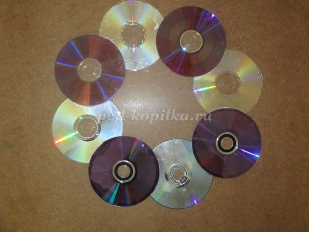 Рамка для фотографий детскими руками: часть 2