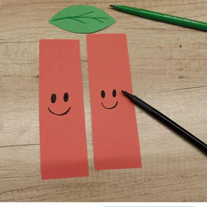 Объемная аппликация с вишенками