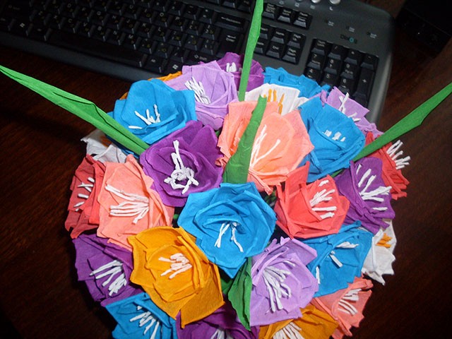 Крокусы из гофрированной бумаги: часть 2