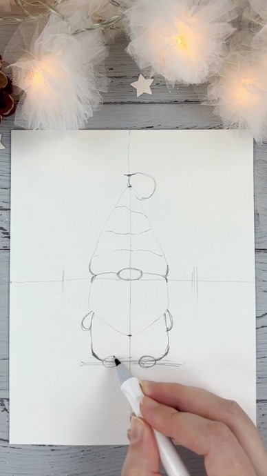 Рисуем фантазийного гномика с фонарем Рисуем фантазийного гномика с фонарем