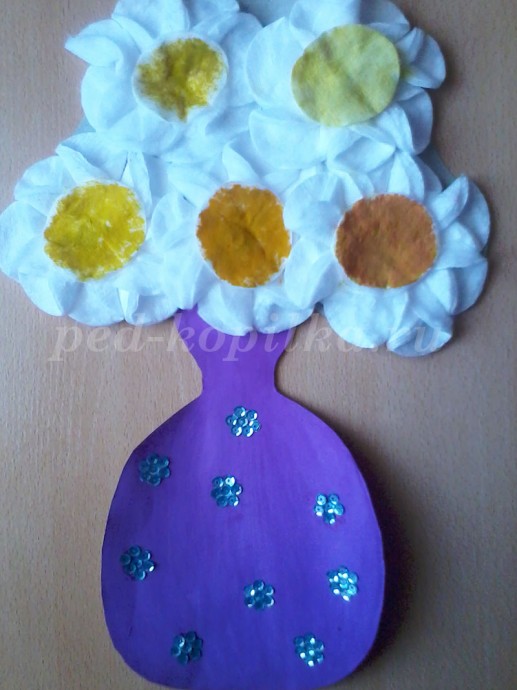 Поделки из ватных дисков: ромашки Поделки из ватных дисков: ромашки