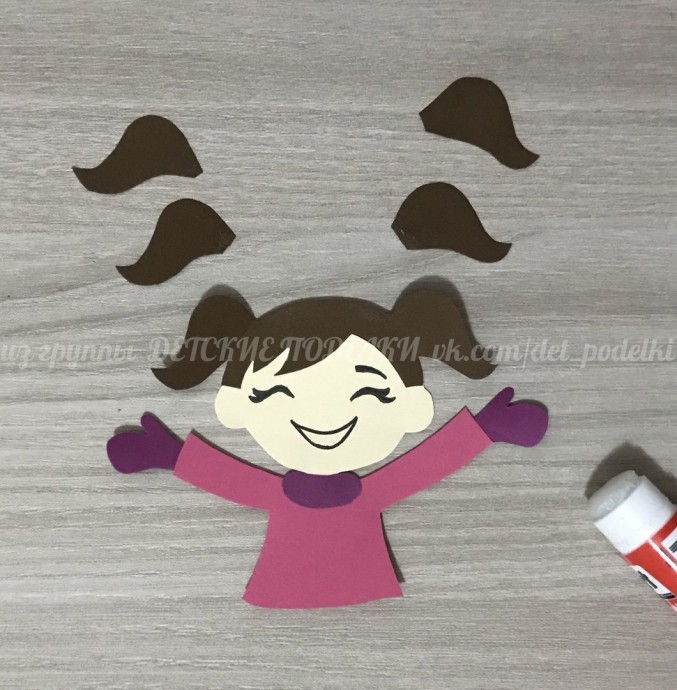 В ворохе листьев В ворохе листьев