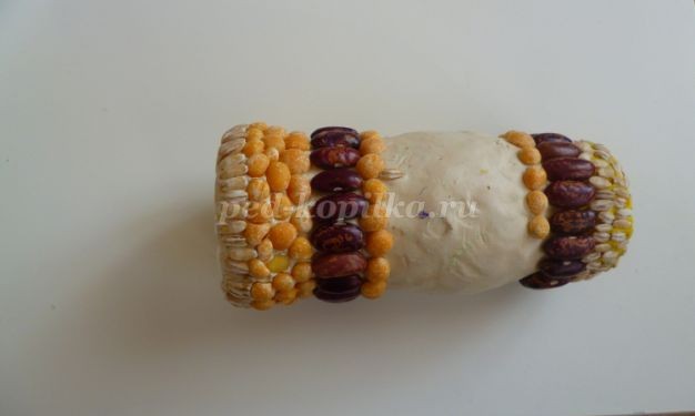 Декоративная вазочка с цветком Декоративная вазочка с цветком