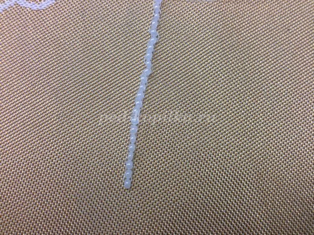 Котёнок из бисера детскими руками: мастер-класс, часть 1 Котёнок из бисера детскими руками: мастер-класс, часть 1