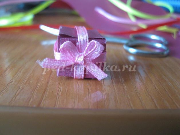 Сани Деда Мороза детскими руками: мастер-класс, часть 4