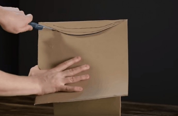 ​Волшебный домик из обычного картона