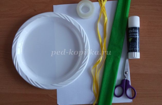 Весенний венок из бумаги детскими руками: часть 1 Весенний венок из бумаги детскими руками: часть 1