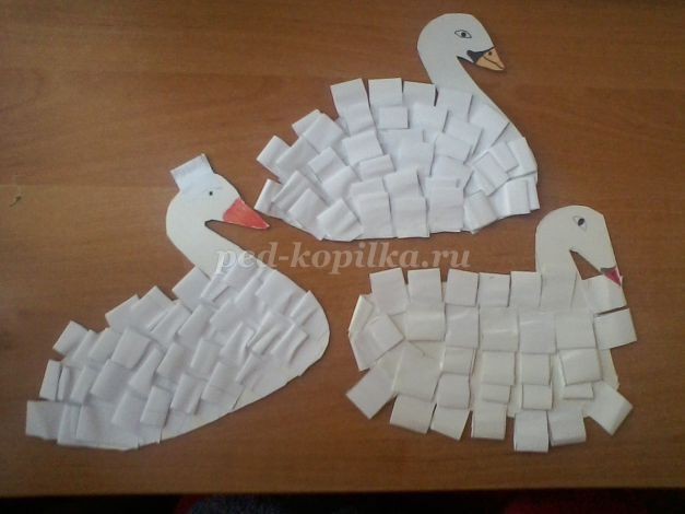 Аппликация "Лебедь"