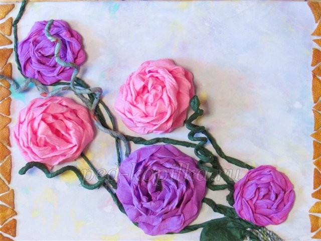 Георгины из гофрированной бумаги