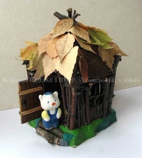 Домик Нуф- Нуфа из веток Домик Нуф- Нуфа из веток