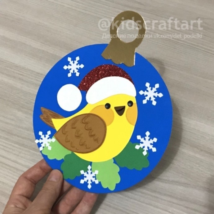 Ёлочный шар с птичкой Ёлочный шар с птичкой