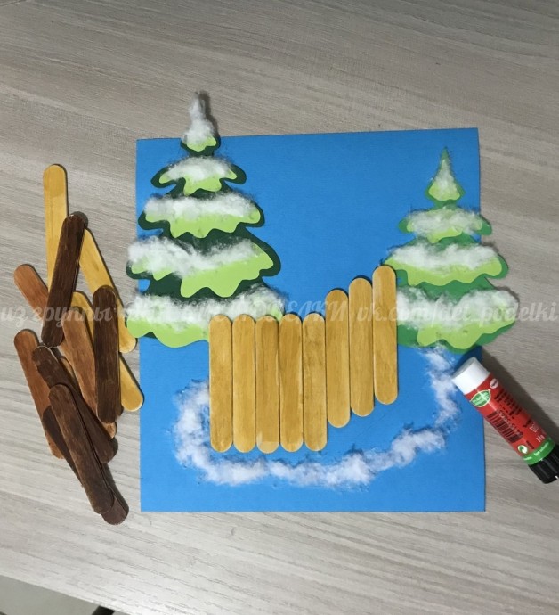 Зимние поделки: дом в снегу