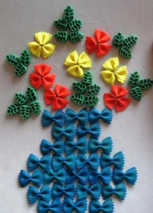 Аппликации из макарон