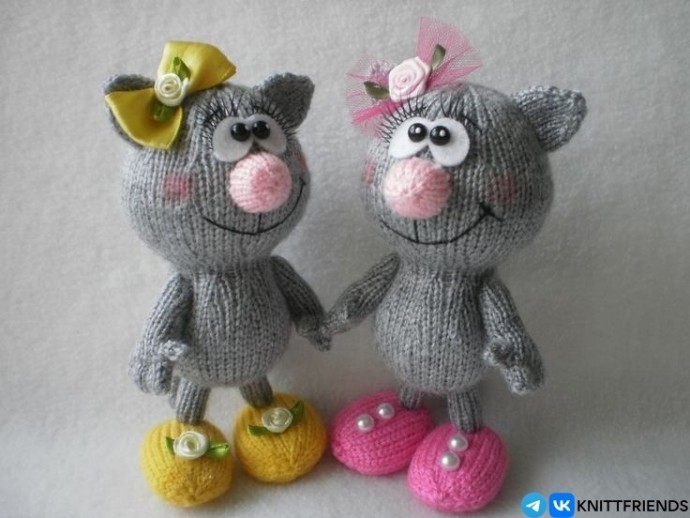 ​Вязаные коты