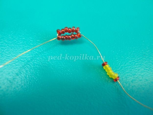 Обезьянка-брелок из бисера Обезьянка-брелок из бисера