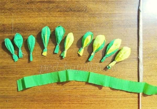 Гладиолусы из гофрированной бумаги: мастер-класс, часть 3 Гладиолусы из гофрированной бумаги: мастер-класс, часть 3