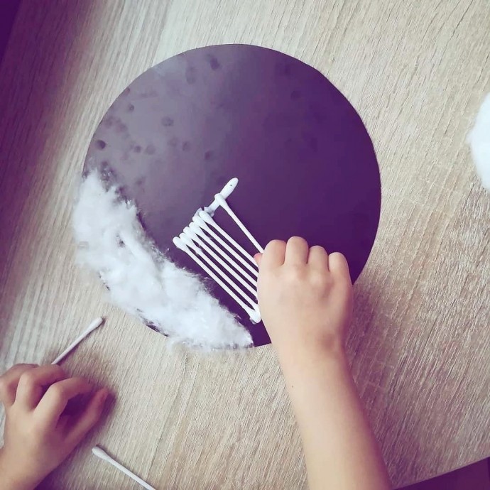 Зимняя аппликация из ваты и ватных палочек