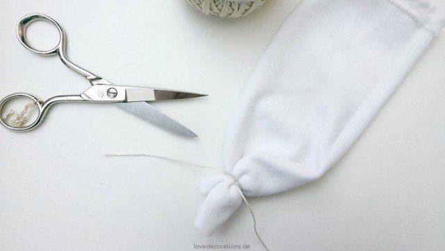 Снеговик из носков Снеговик из носков