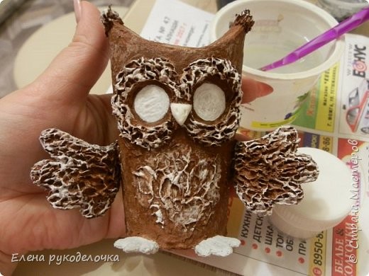 Сова из картонных втулок