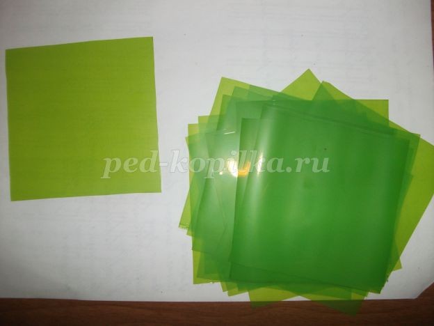 Ёлочка из конфет: мастер-класс, часть 1