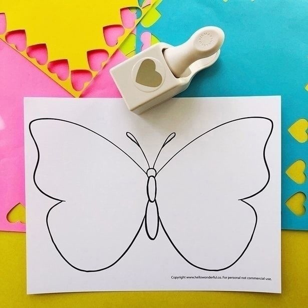 Бабочка с сердечными крыльями