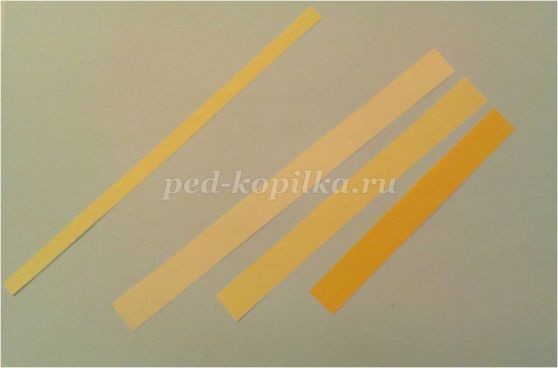 Гирлянда из бумажных полос "Сердечки": часть 1 Гирлянда из бумажных полос "Сердечки": часть 1