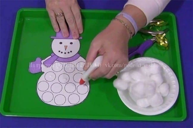 Интересный снеговик Интересный снеговик