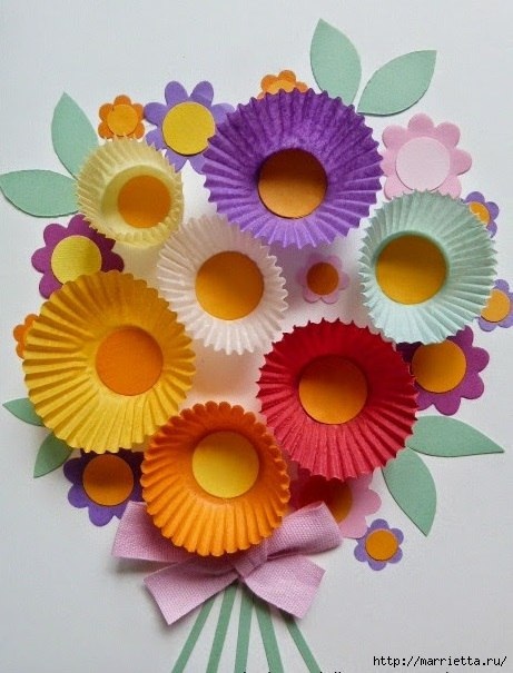 Простые поделки для малышей из формочек для кексов