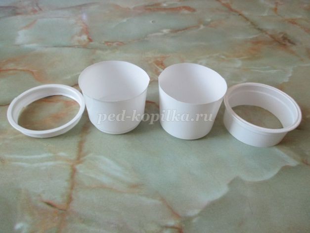 Ромашки из бросового материала детскими руками: часть 1