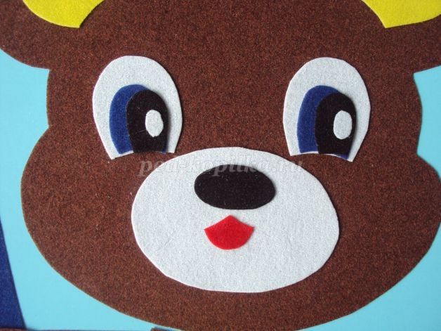 Аппликация из бархатной цветной бумаги: медвежонок