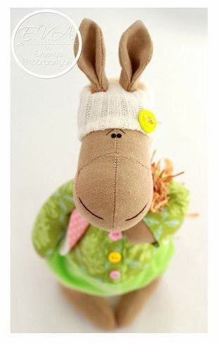 Текстильные лошадки