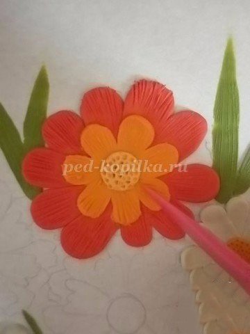 ​Яркий букет из пластилина