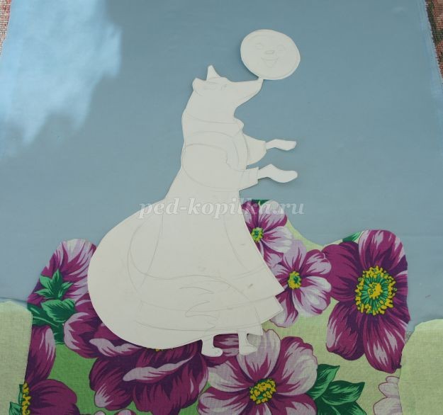 Лиса и колобок в технике текстильной аппликации: часть 1