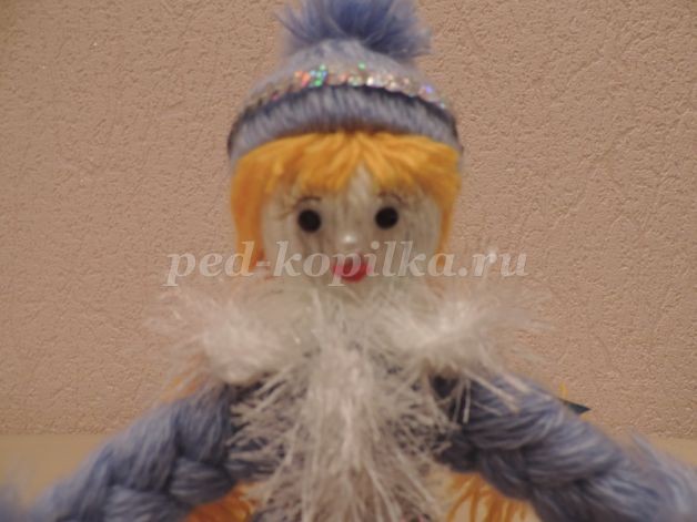 Снегурочка из ниток: новогодний мастер-класс, часть 5