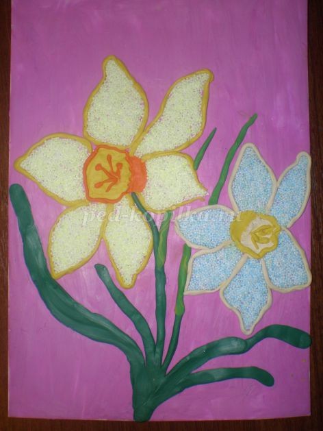 Аппликация из пластилина "Весенние цветы"