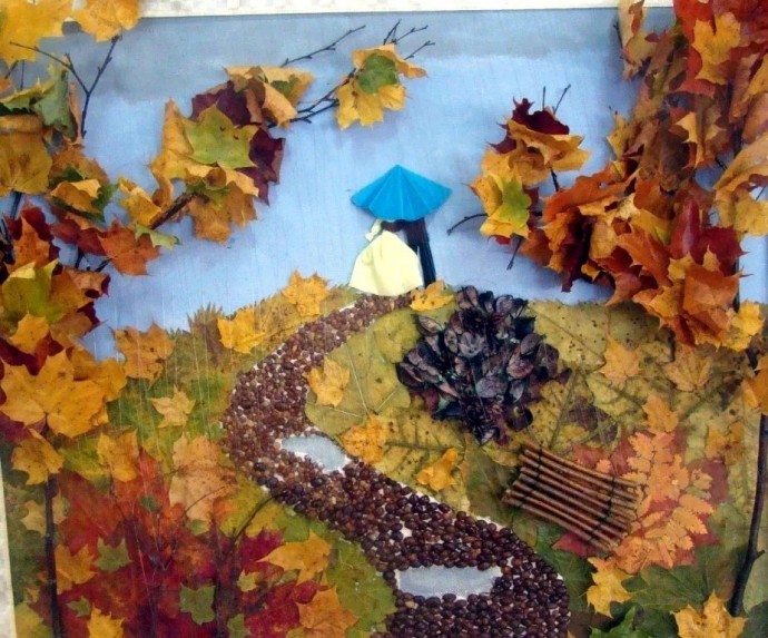 Атмосферные картины из осенних листьев