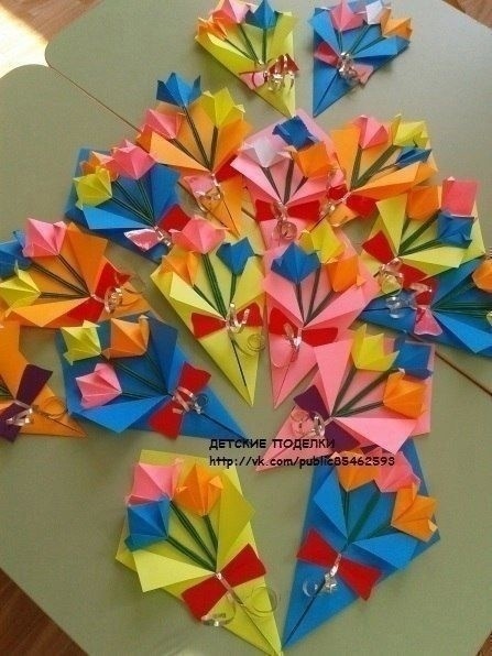 Оригинальные букетики с зубчатыми краями цветов Оригинальные букетики с зубчатыми краями цветов