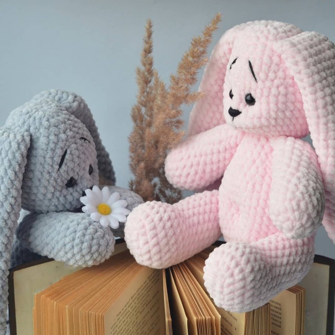 ​Плюшевый зайка Пухляш