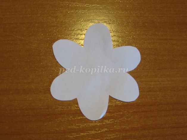 Цветы из фетра детскими руками: мастер-класс, часть 1 Цветы из фетра детскими руками: мастер-класс, часть 1