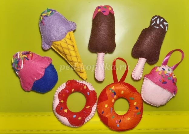 Мороженое из фетра Мороженое из фетра